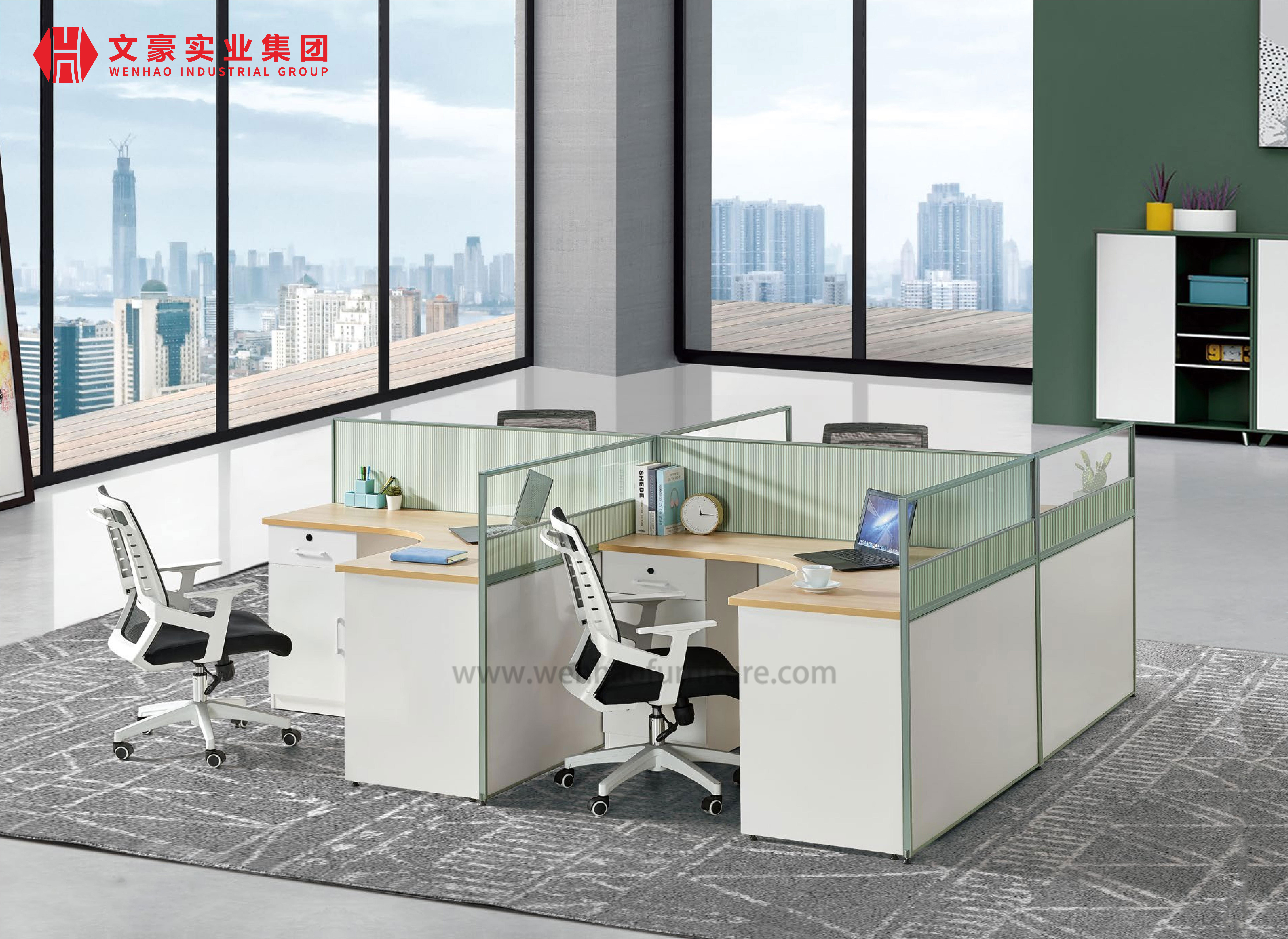 Cubículo de escritório de parede alta Design Modular direto da fábrica com 4 lugares para estação de trabalho de escritório para 4 pessoas
