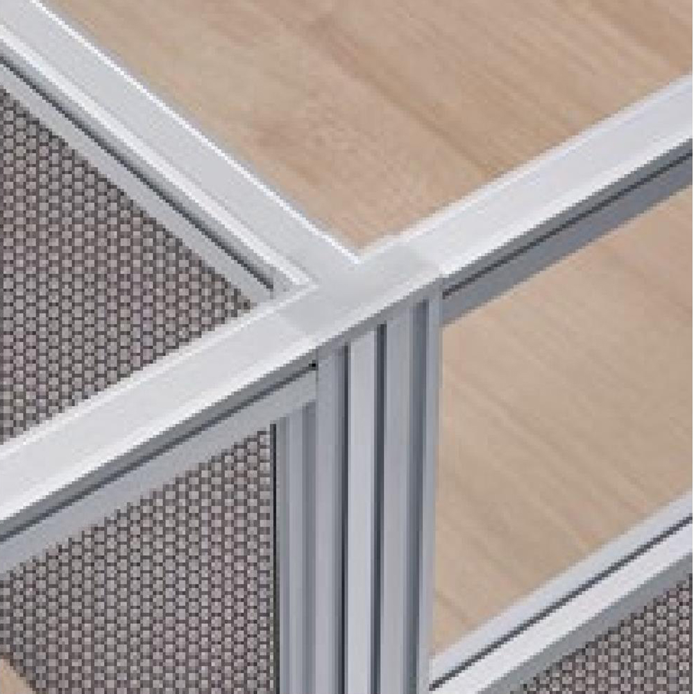 mesa de computador com armazenamento