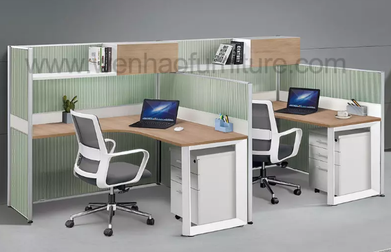 Esta&ccedil;&atilde;o de trabalho do escrit&oacute;rio