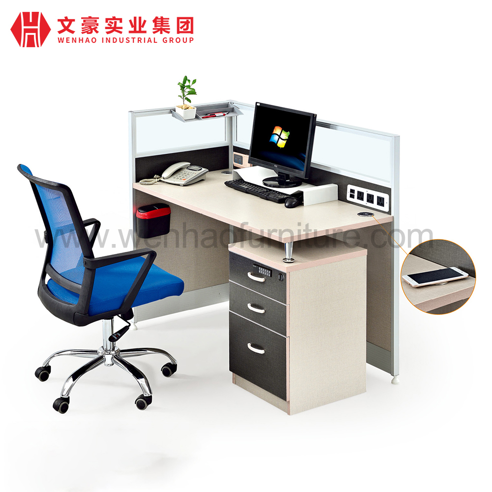 Mesa de escritório executiva Design moderno Mesa de escritório para computador com espaço aberto 2 4 6 lugares Mesa modular para funcionários de escritório