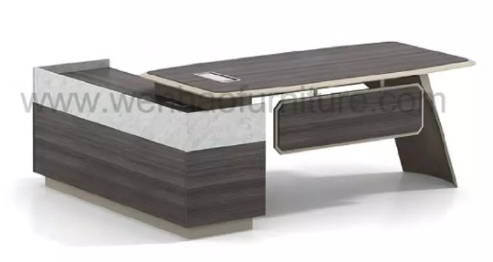 Mesa do escrit&oacute;rio executivo