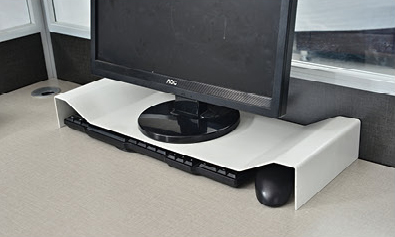 mesa e cadeira de trabalho