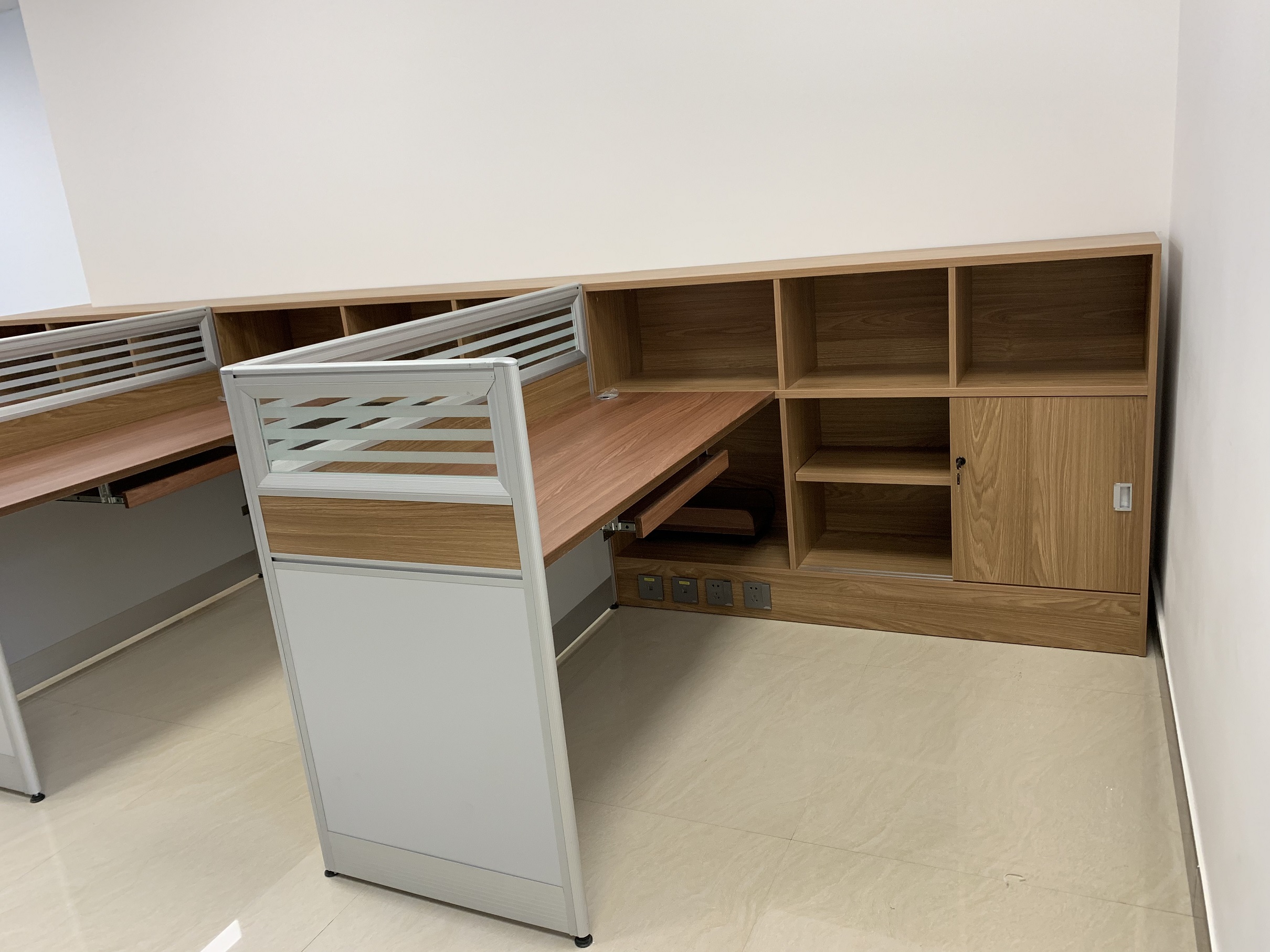 Mesa lateral