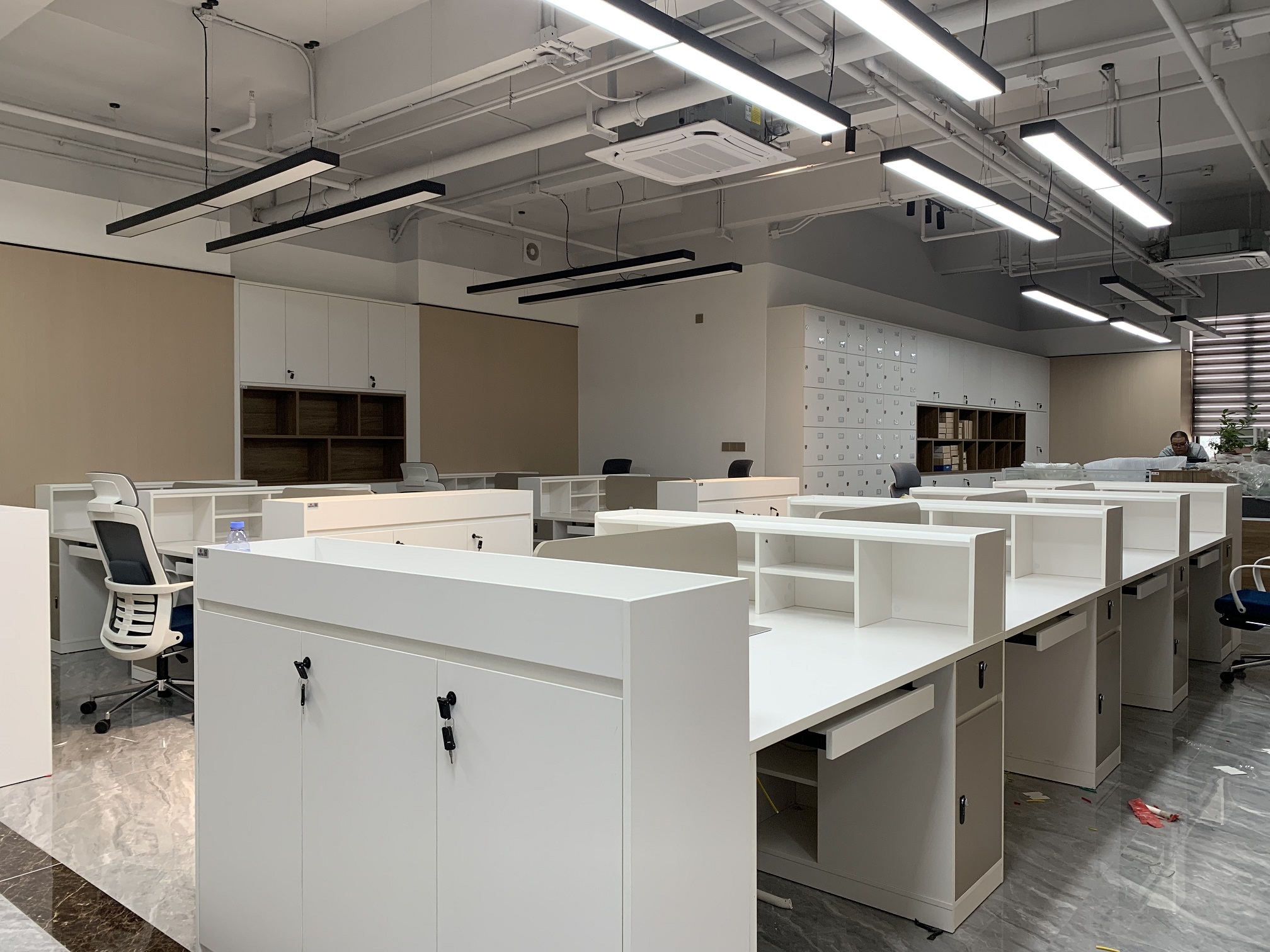 mesas de escrit&oacute;rio