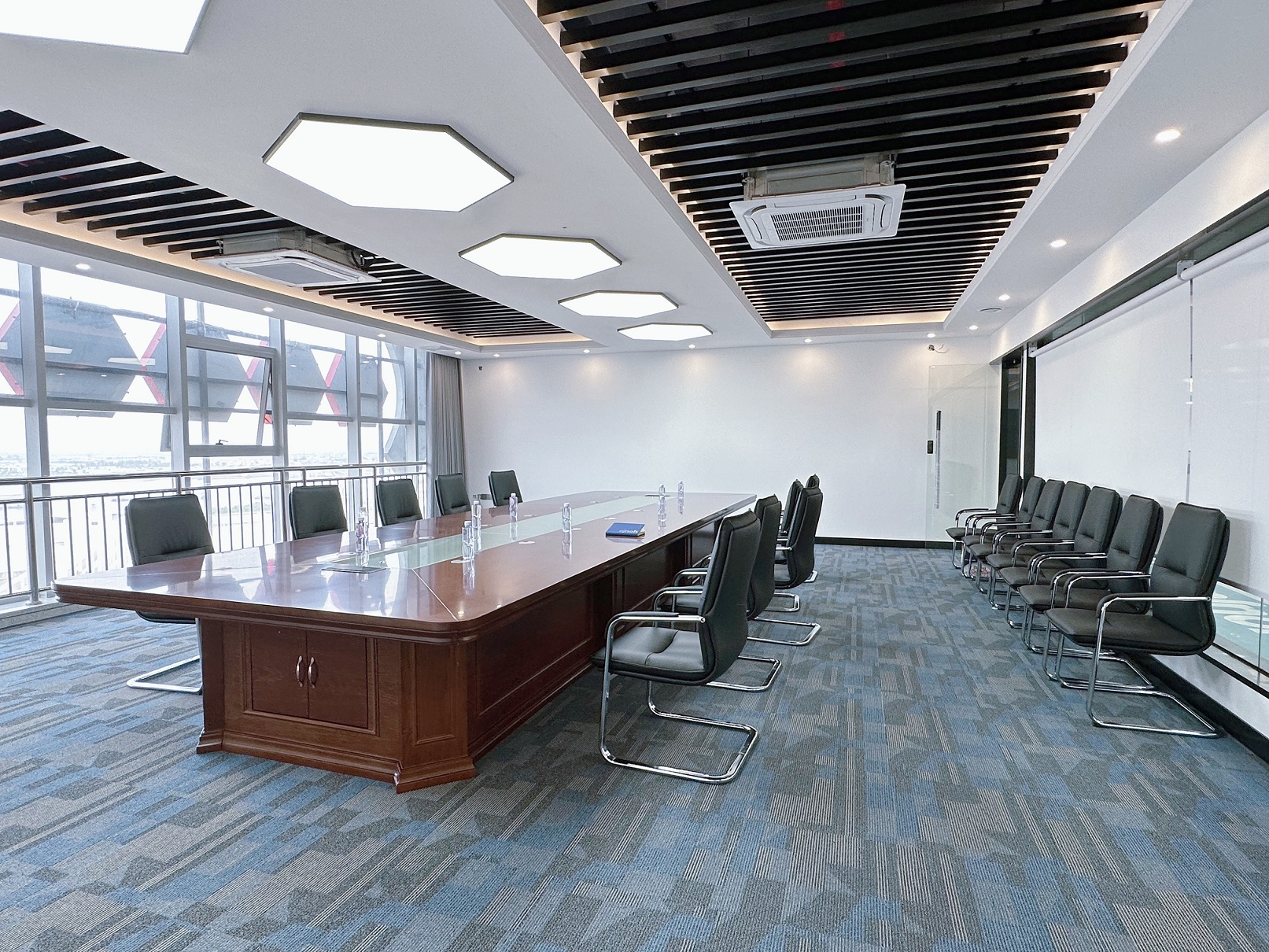 Mesa de conferência